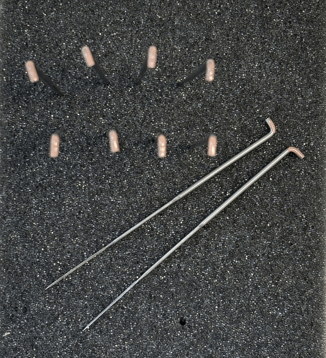 38 Gauge Triangular Felting Needle - Pink (Medium)